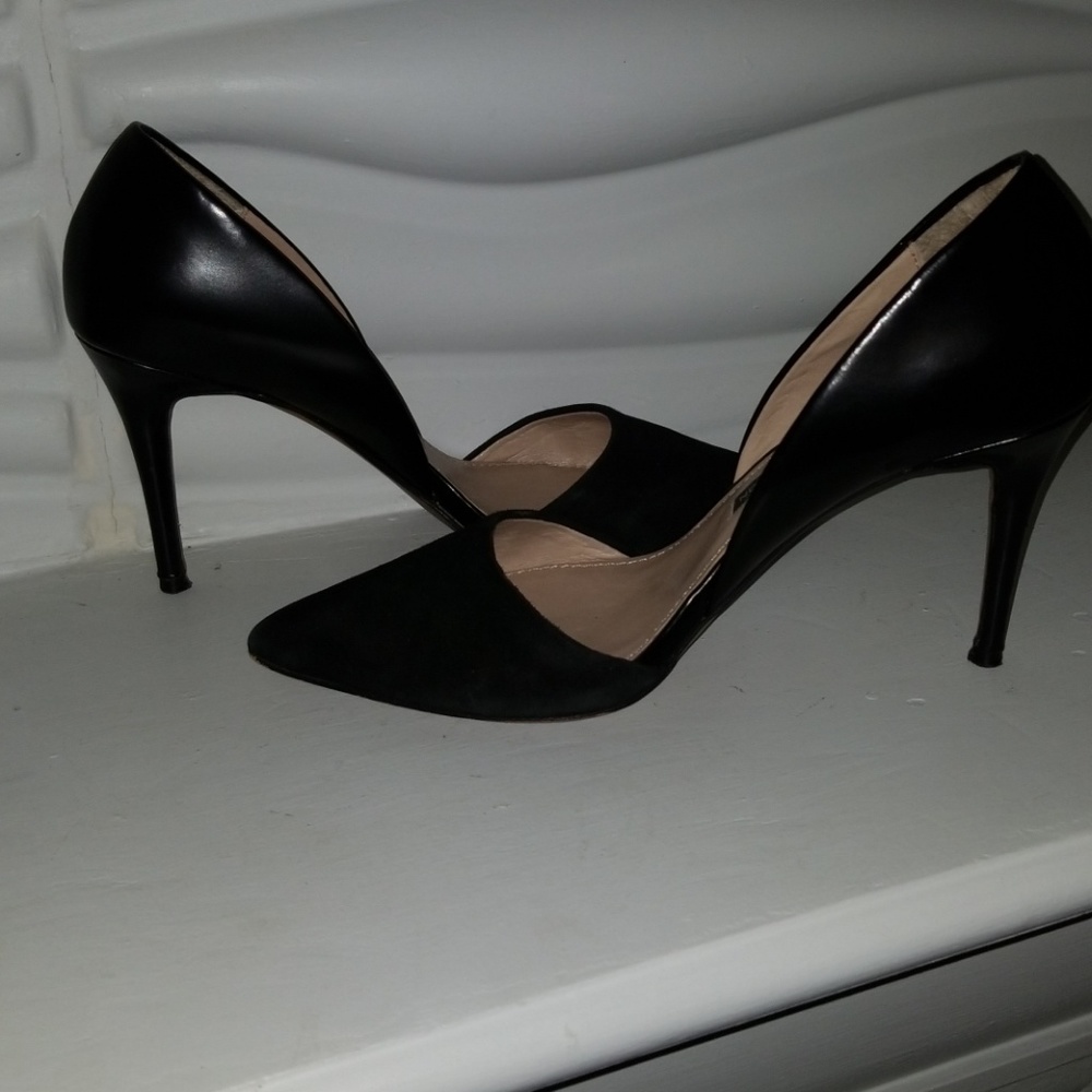 Shoes - Picture 4 of 4